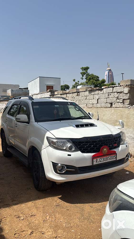 Toyota Fortuner Diesel 2014