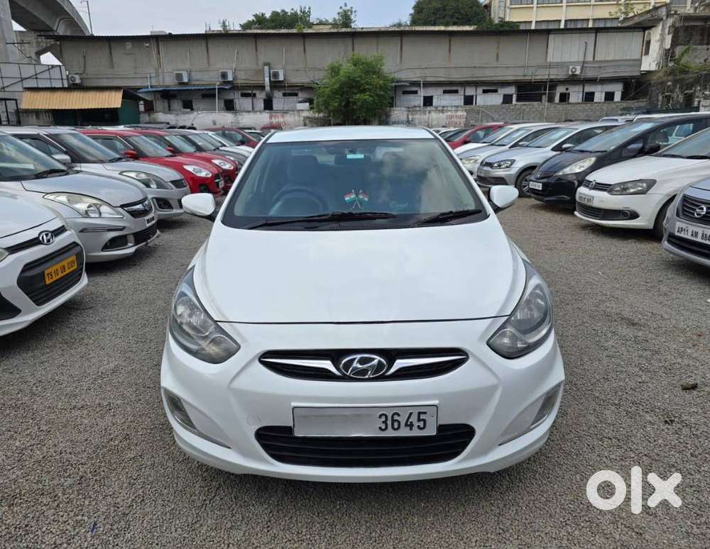 Hyundai Fluidic Verna 1.6 Vtvt S, 2012, Petrol
