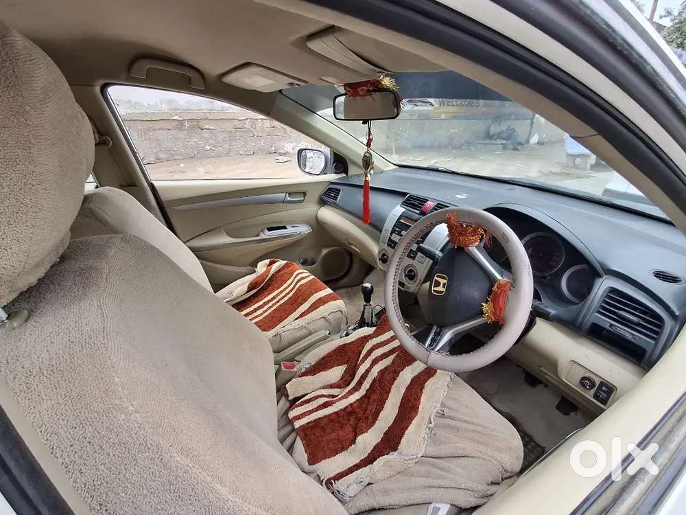 Honda City Hybrid Ehev 2010 Cng & Hybrids 50000 Km Driven