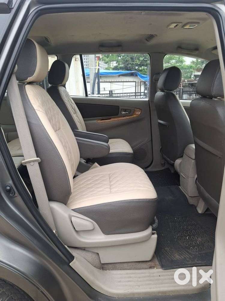 Toyota Innova 2.5 Vx 7 Str, 2010, Diesel