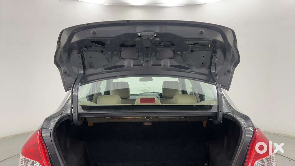 Maruti Suzuki Swift Dzire 1.3 Vxi, 2013, Petrol