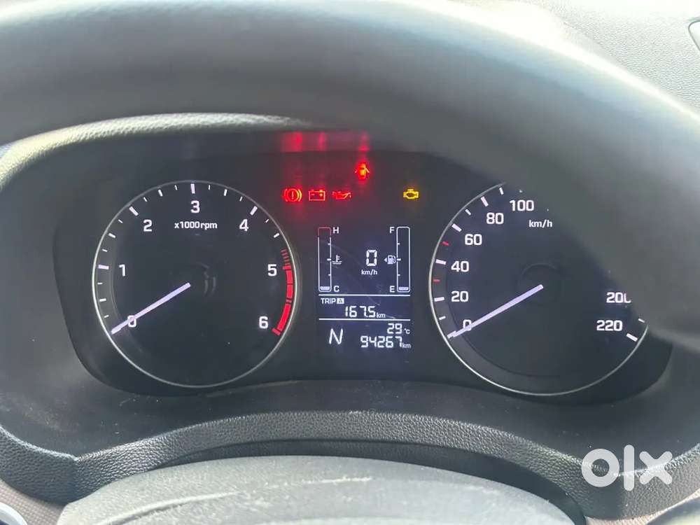 Creta Automatic 2017 Model 2 Nd Owner Push Button Start. Top Model