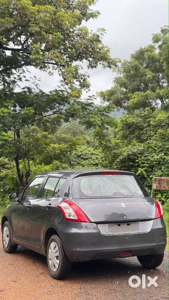 Maruti Suzuki Swift Vxi Abs Bsiv, 2017, Petrol