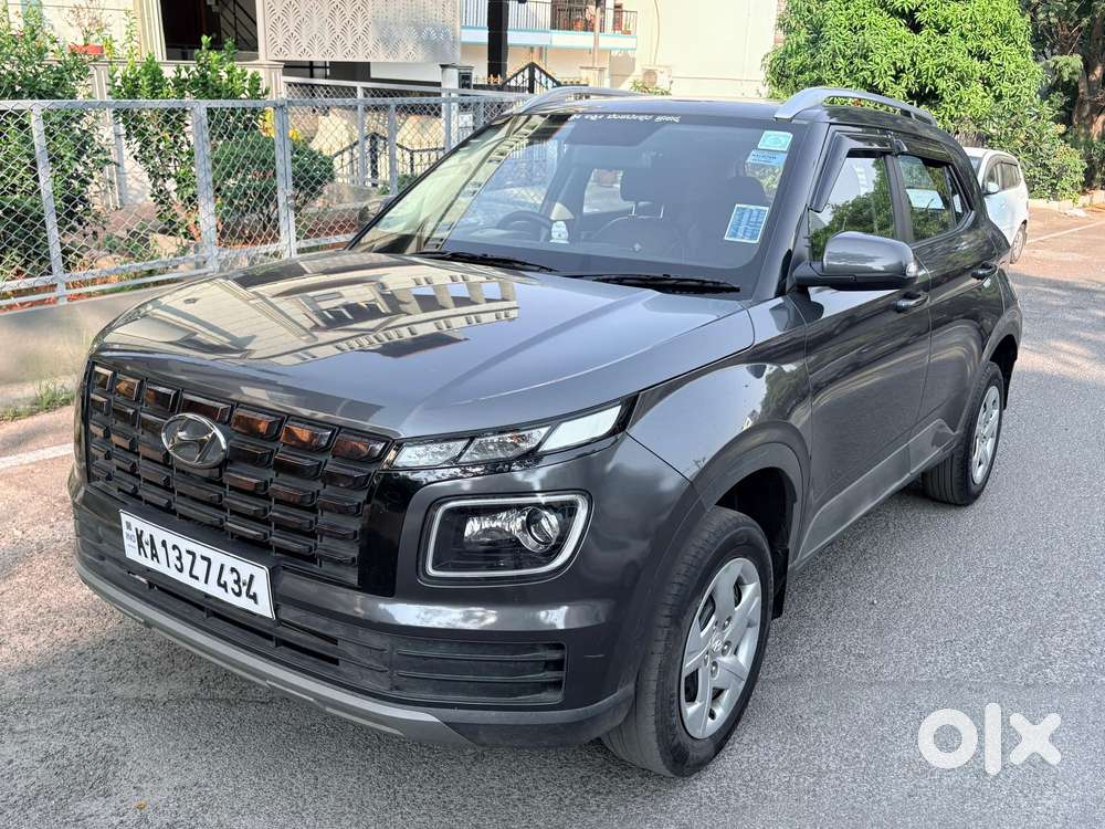 Hyundai Venue Sx (o) Mt 1.0 Turbo, 2023, Petrol