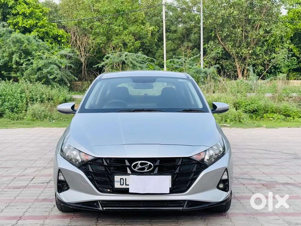 Hyundai I20 Sportz 1.2 Ivt, 2023, Petrol