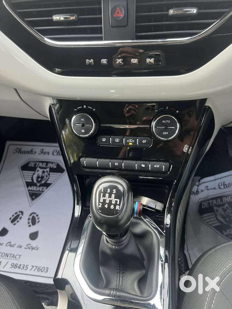 Tata Nexon Xz Plus (hs), 2023, Petrol