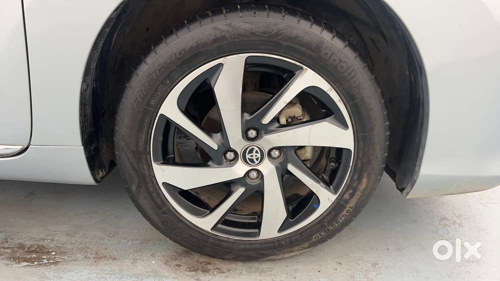 Toyota Glanza 1.2 G Amt, 2023, Petrol