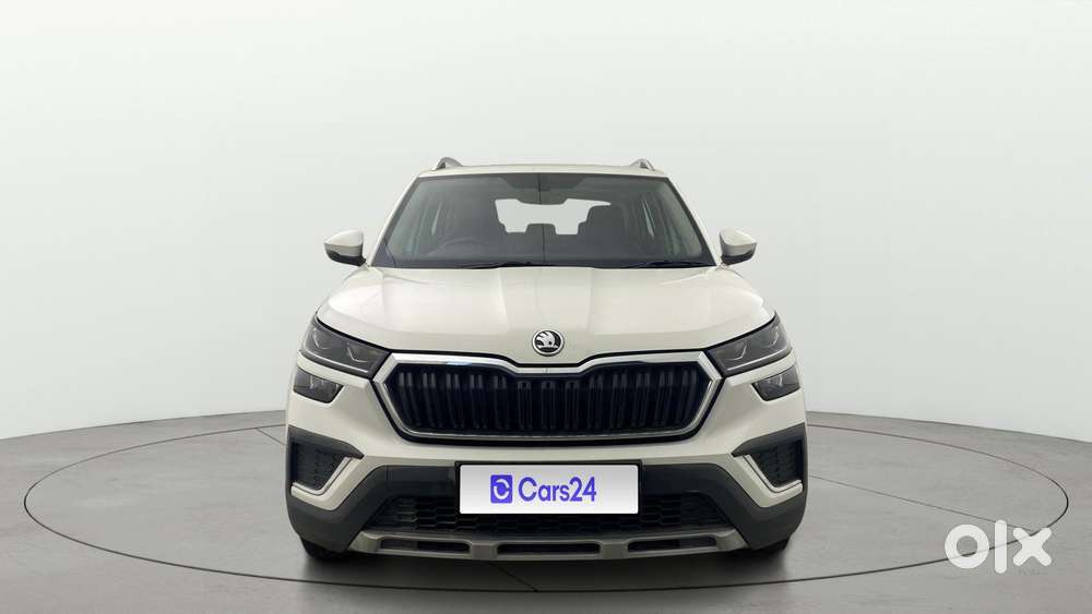 Skoda Kushaq 1.0 Tsi Style, 2023, Petrol