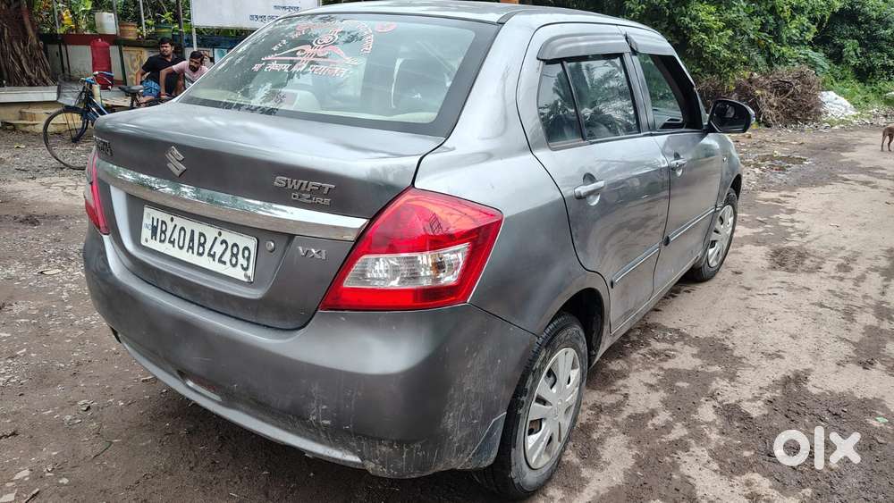Maruti Suzuki Swift Dzire 1.2 Vxi Bsiv, 2015, Petrol