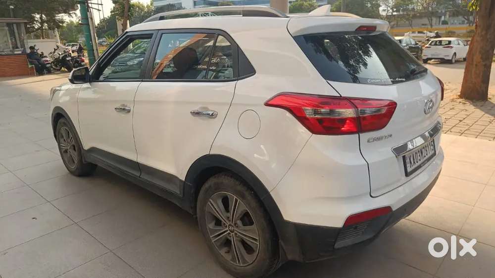 Hyundai Creta 2017 Diesel 105000 Km Driven. Well Maintained.