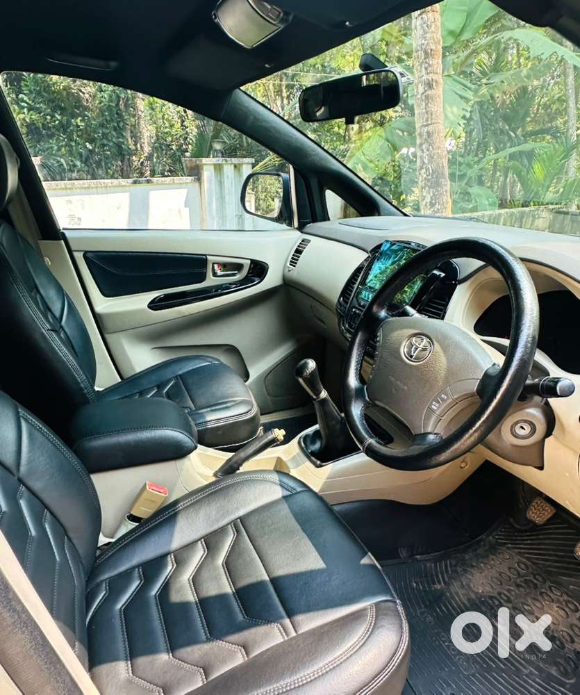 Toyota Innova 2010 Diesel