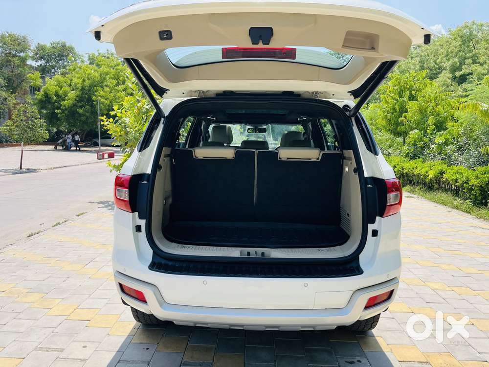 Ford Endeavour Titanium 2.2 4x2, 2019, Diesel