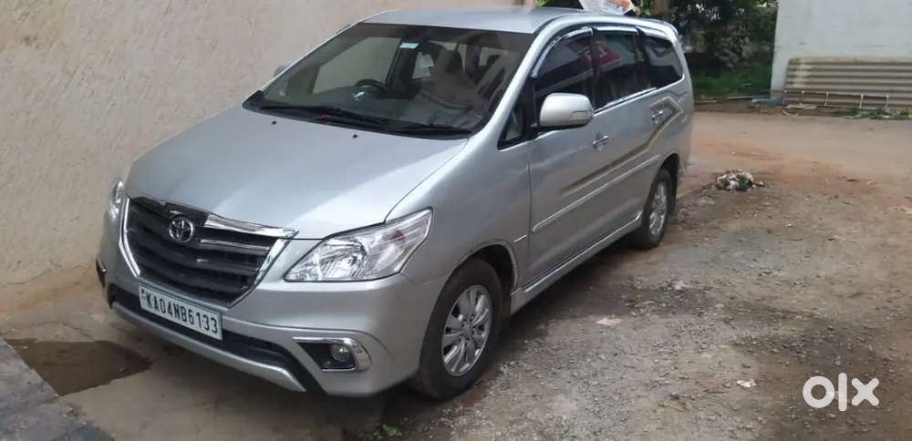 Toyota Innova 2011 Diesel 182000 Km Driven