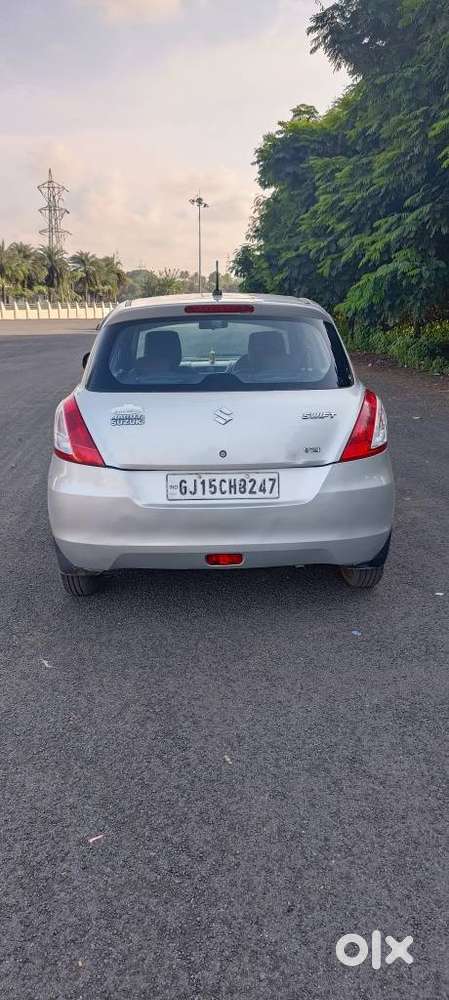 Maruti Suzuki Swift Vxi Optional, 2011, Cng & Hybrids