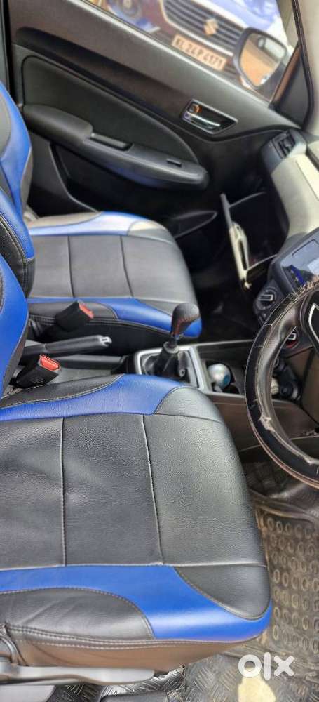 Maruti Suzuki Swift Vxi + Manual, 2018, Petrol