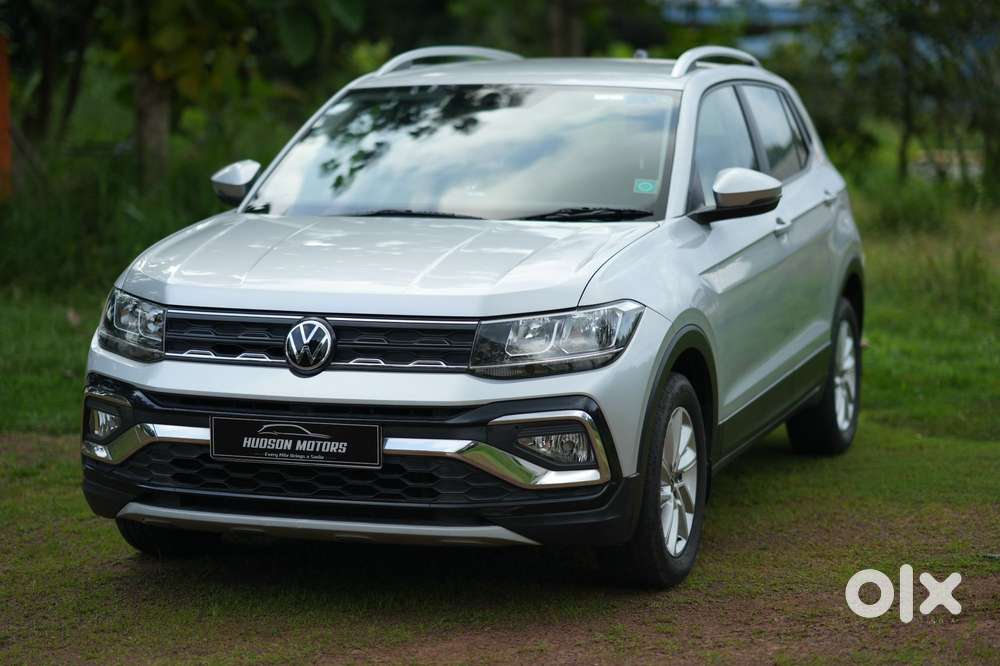 Volkswagen Taigun 1.0 Tsi Highline At, 2022, Petrol