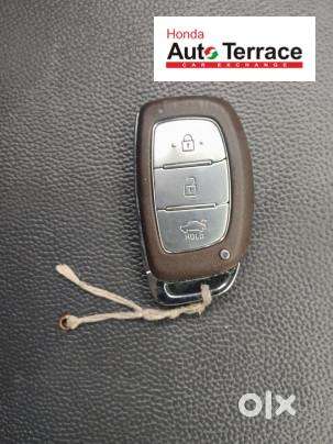 Hyundai Aura 1.0 Sx Plus Petrol, 2021, Petrol