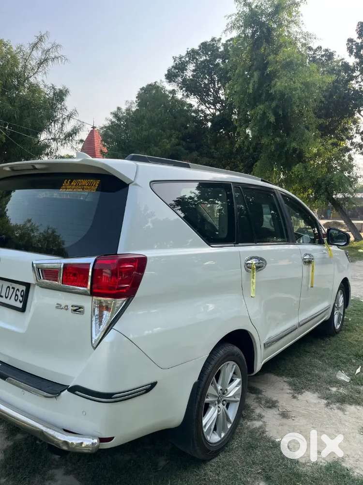 Toyota Innova Crysta 2020 Diesel Well Maintained