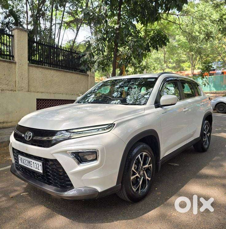 Toyota Urban Cruiser Hyryder E Neodrive Aero Edition, 2024, Petrol