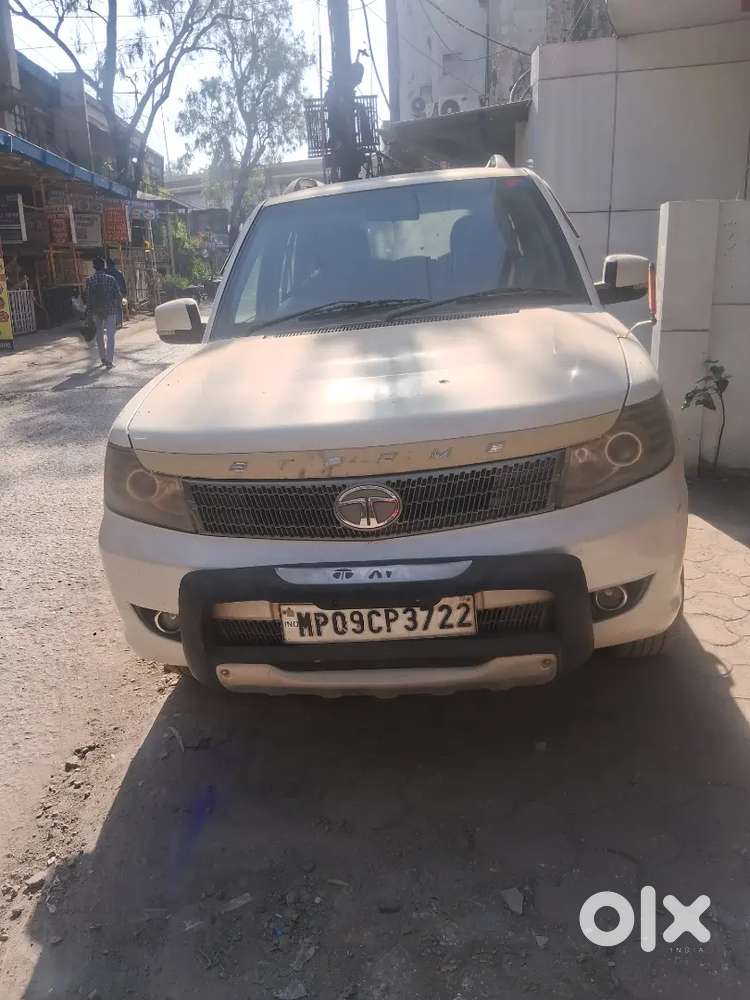 Tata Safari Strom  टॉप Conditon वैल मेंटेन...