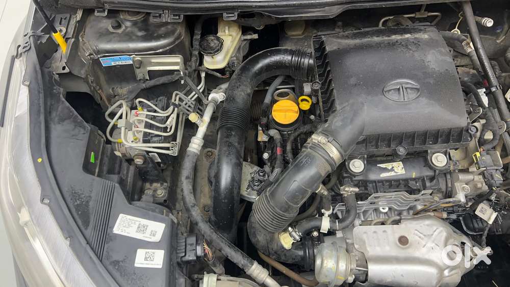 Tata Nexon 1.2 Revotron Xma Amt (s), 2023, Petrol