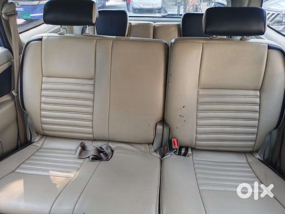 Toyota Innova 2.5 V 8 Str, 2013, Diesel