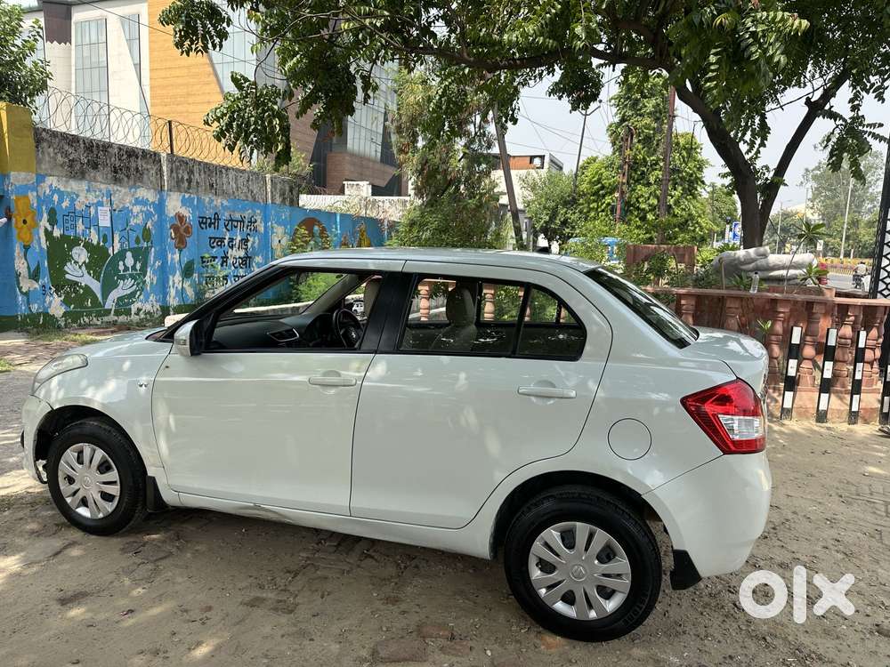Maruti Suzuki Swift Dzire 1.2 Vxi Bsiv, 2013, Petrol