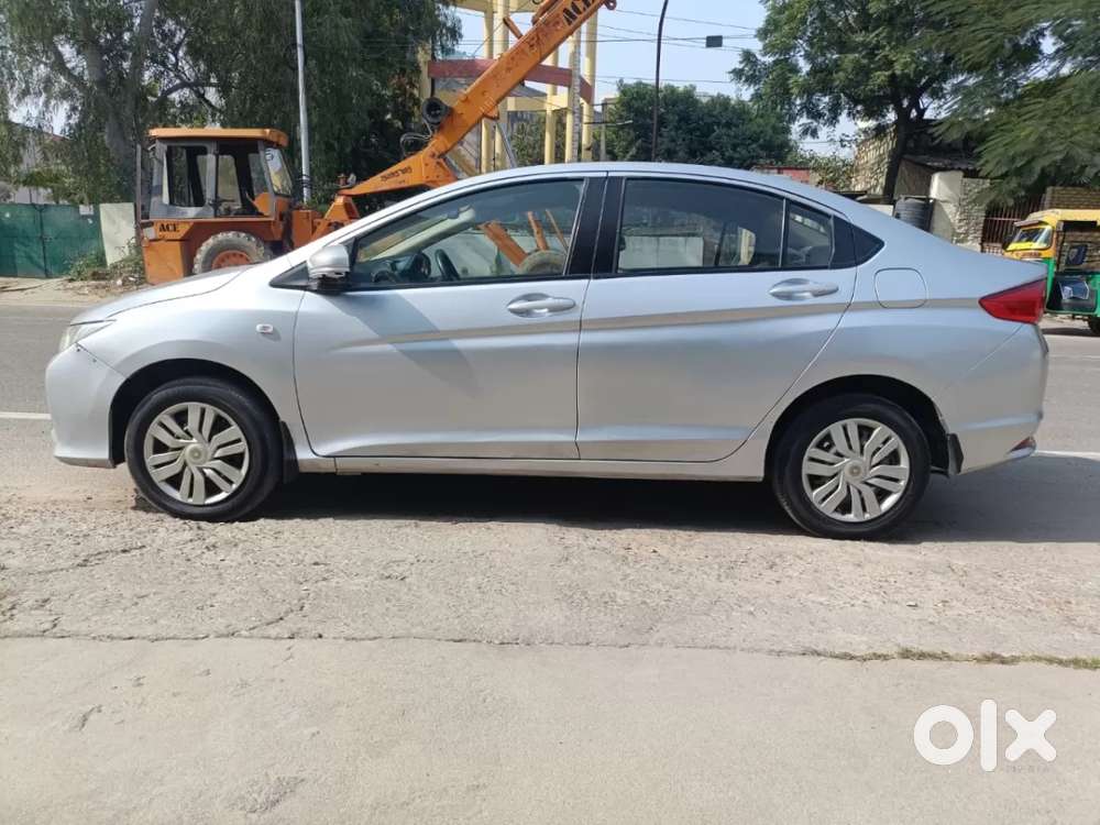 Honda City 1.5 V Mt, 2015, Petrol