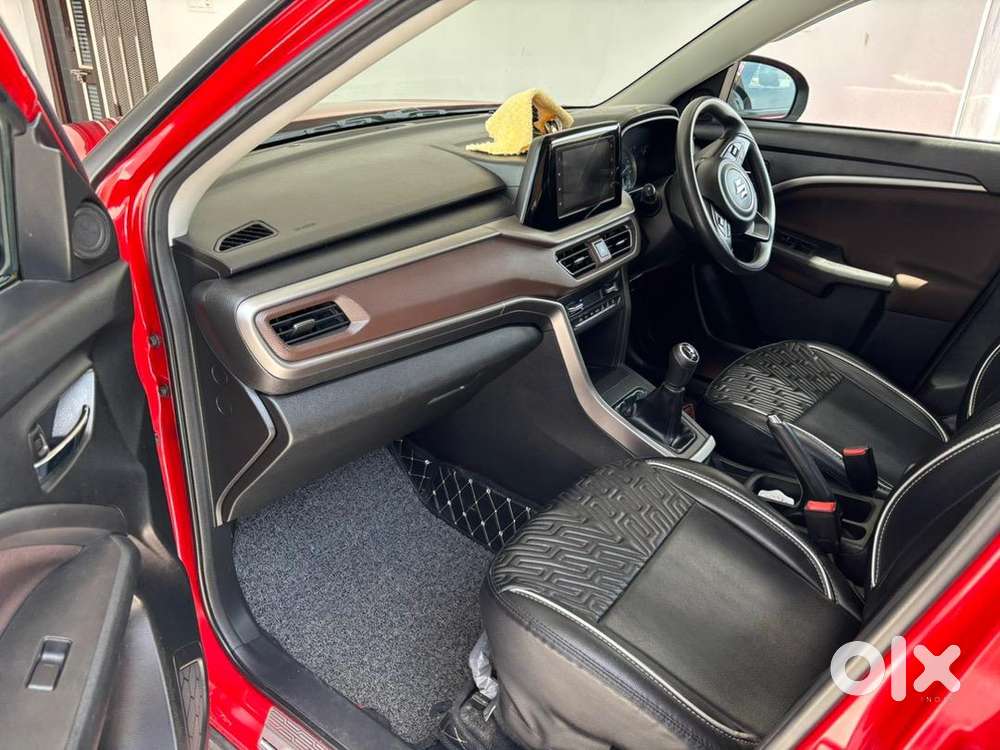 Maruti Suzuki Brezza 2023 Petrol Well Maintained