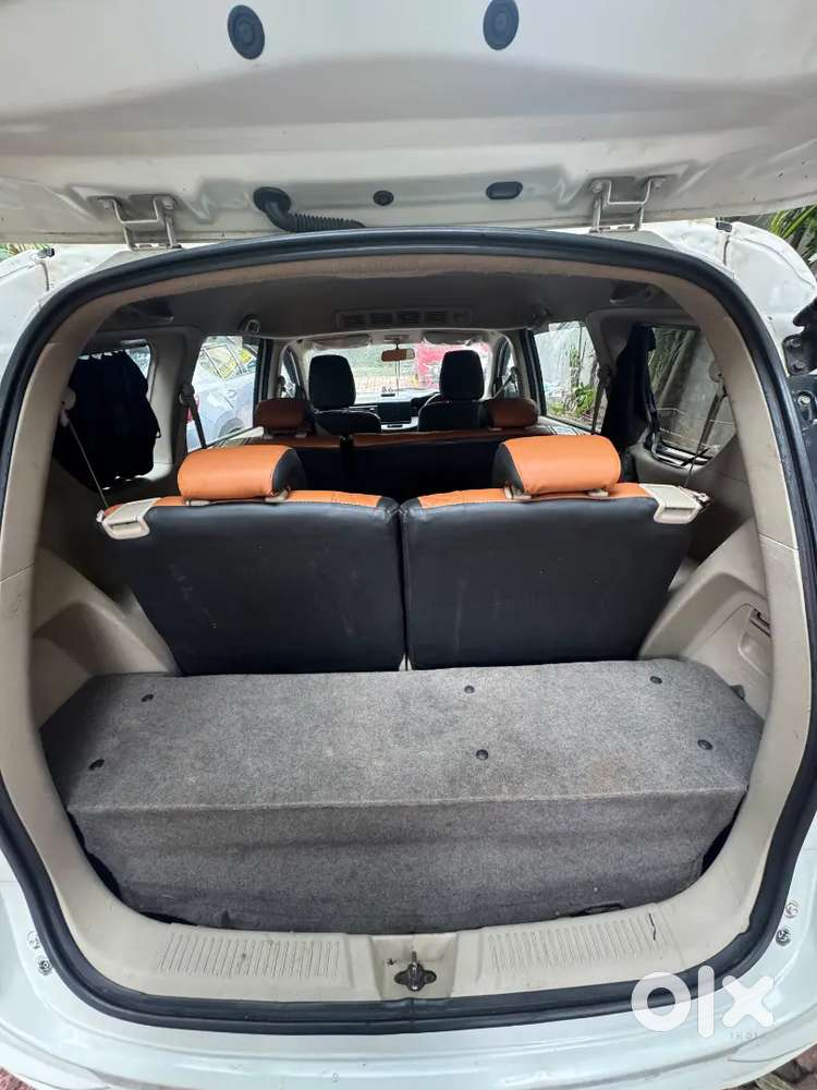 Maruti Suzuki Ertiga Vxi 2022