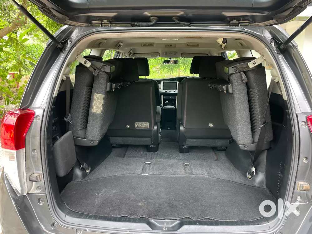 Toyota Innova Crysta 2017 Diesel Manual Car