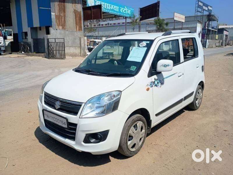 Maruti Suzuki Wagon R 1.0 Vxi Amt, 2017