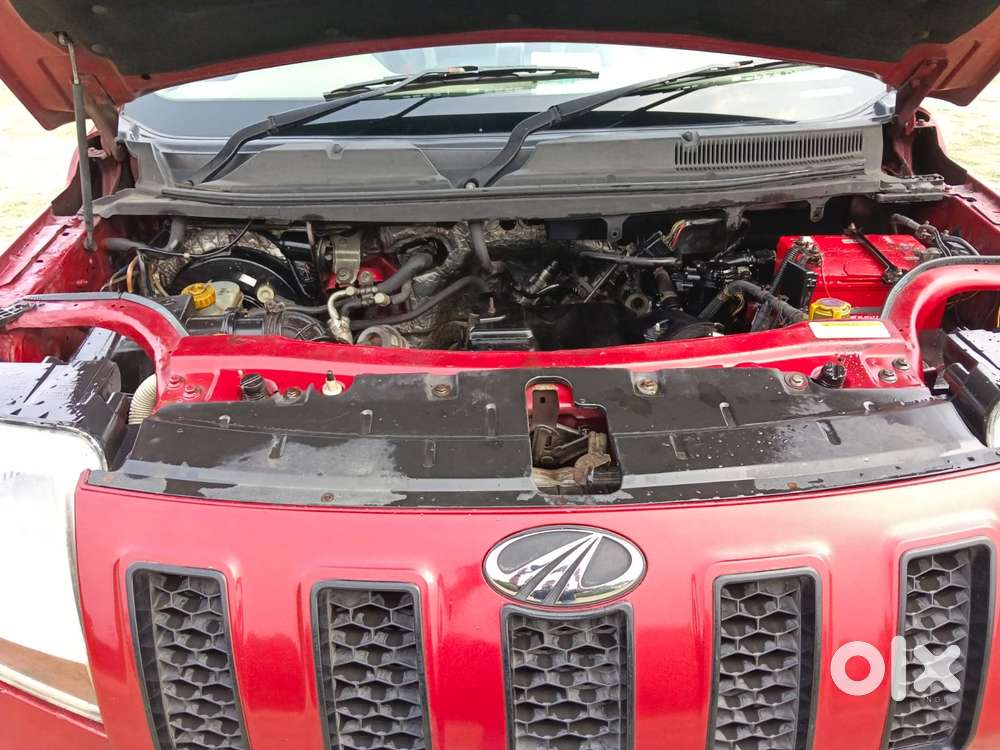 Mahindra Tuv 300 T6 Plus, 2016, Diesel