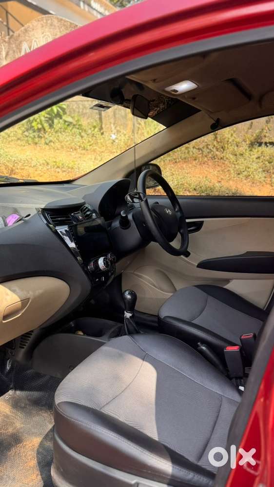 Hyundai Eon Petrol 63000 Km Driven