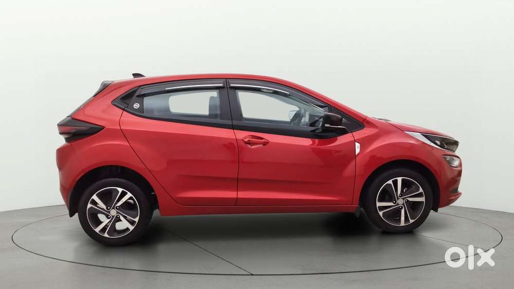 Tata Altroz Xz Plus (s), 2023, Petrol