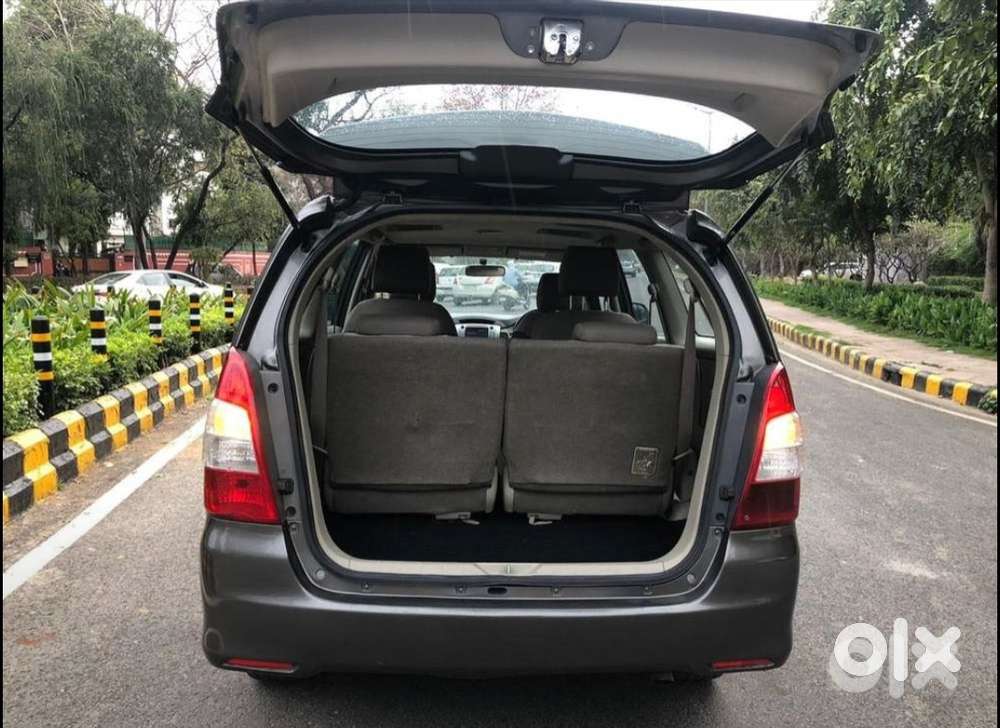 Toyota Innova Diesel 2012