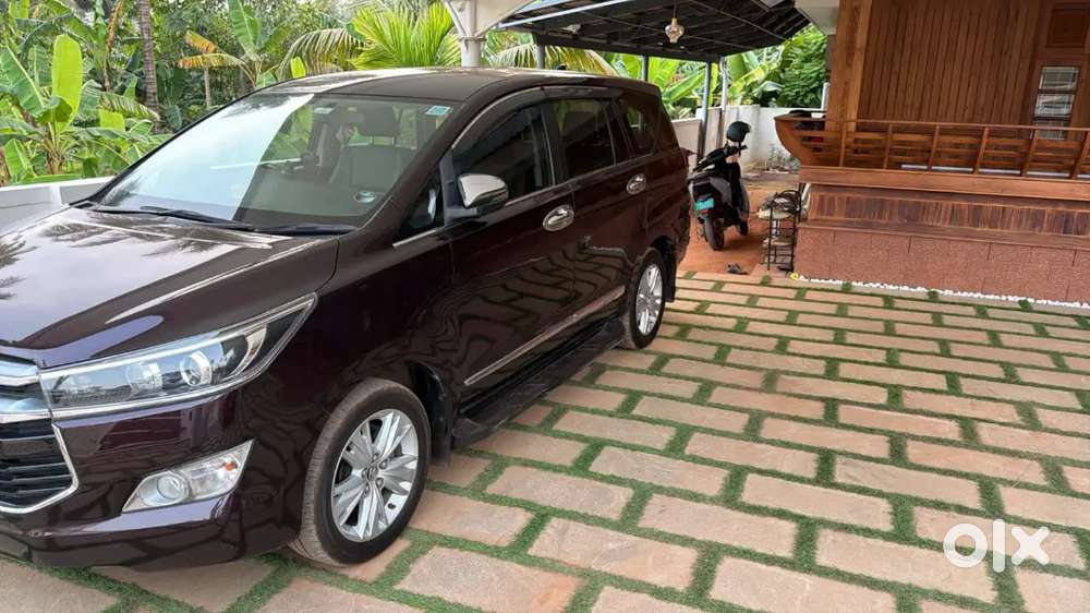Toyota Innova Crysta 2017-number-