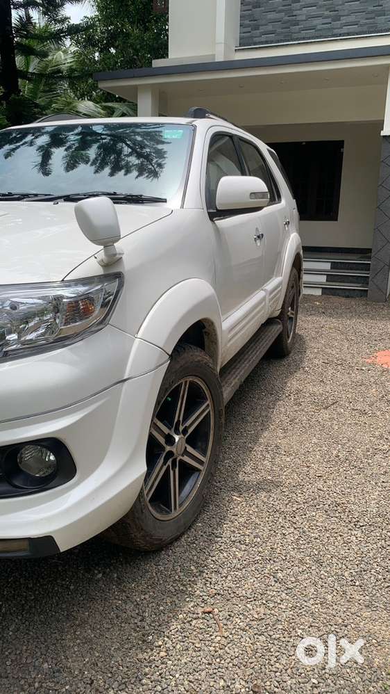 Toyota Fortuner 4x4 Automatic Diesel 2016