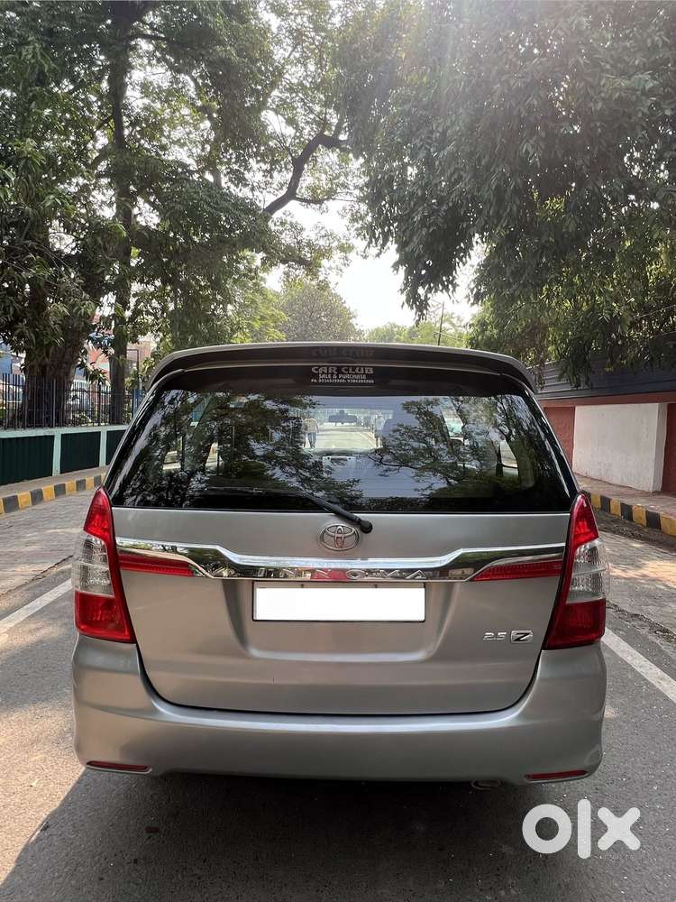 Toyota Innova 2.5 Zx 7 Str Bs-iv, 2015, Diesel