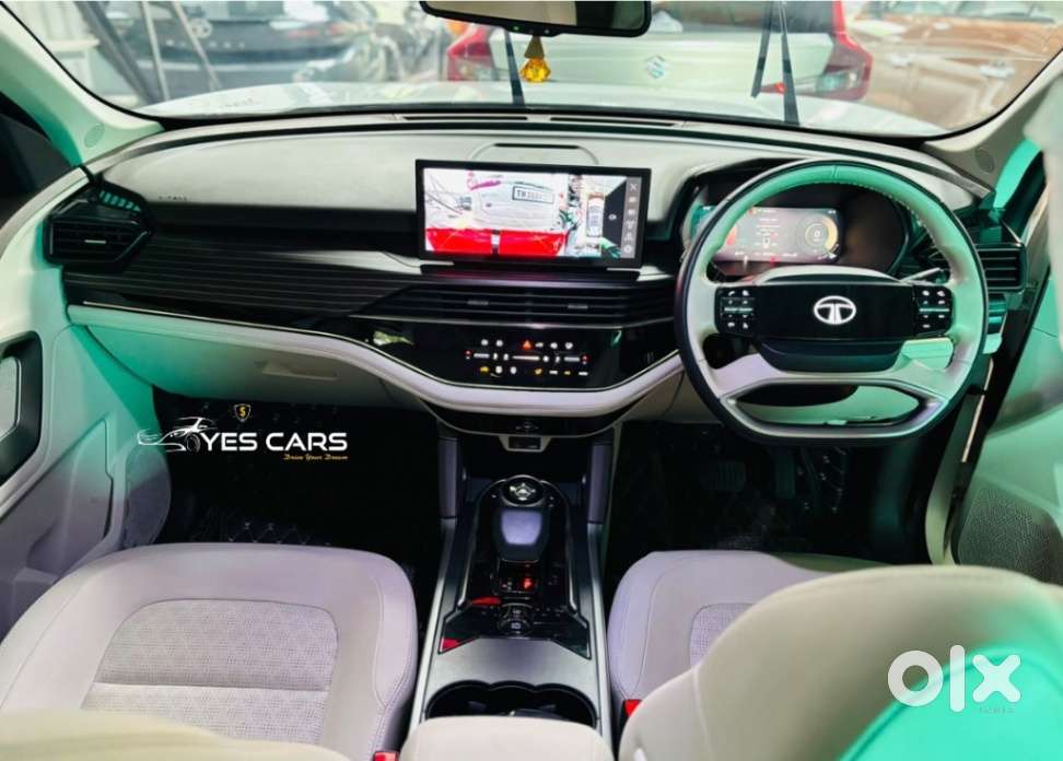 Tata Safari Accomplished Dual Tone, 2024, Diesel