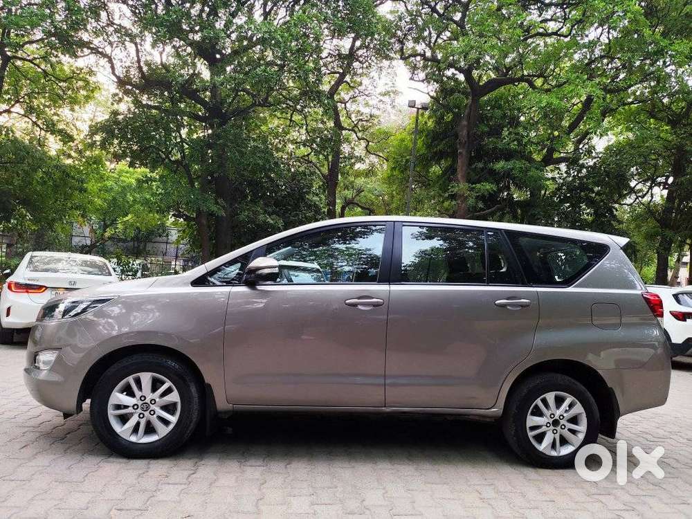 Toyota Innova Crysta 2.4 Gx Mt, 2017, Diesel