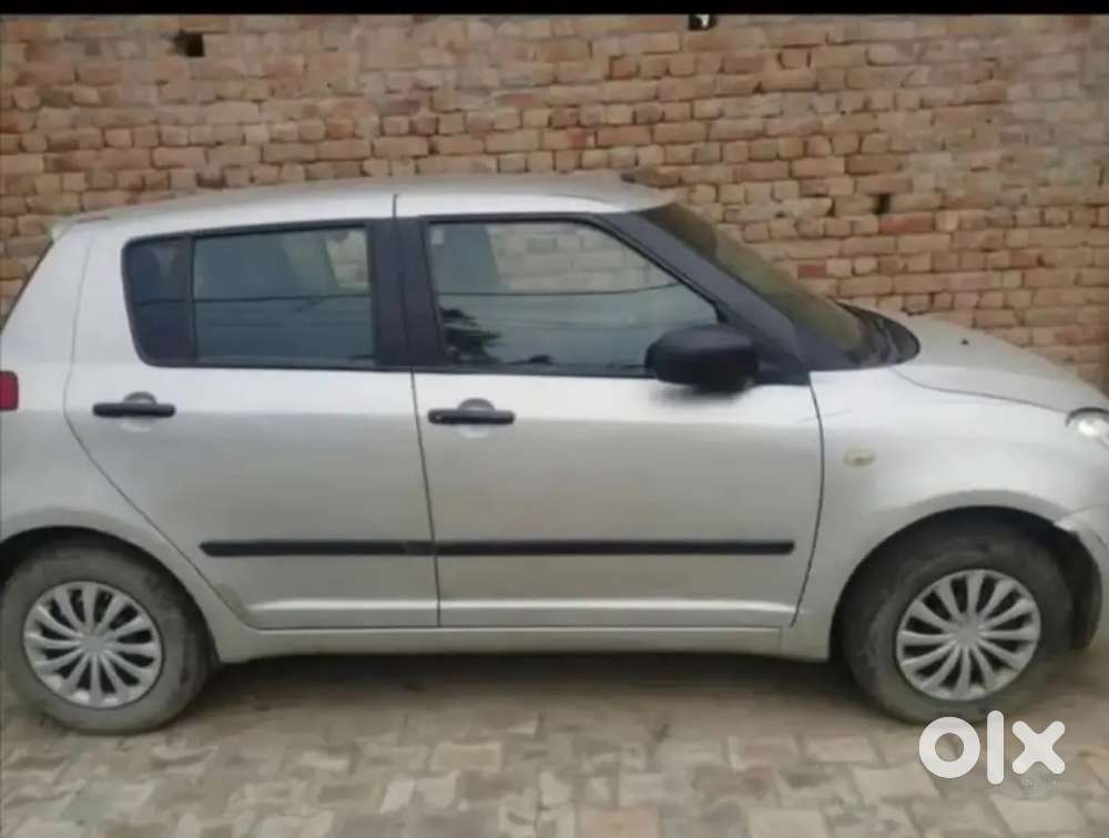 Maruti Suzuki Swift 2007 Petrol 110000 Km Driven