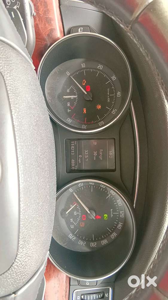 New Brand Luxury Car With Well Maintained