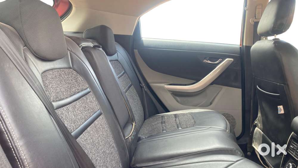 Tata Nexon 1.2 Revotron Xza Plus, 2019, Petrol