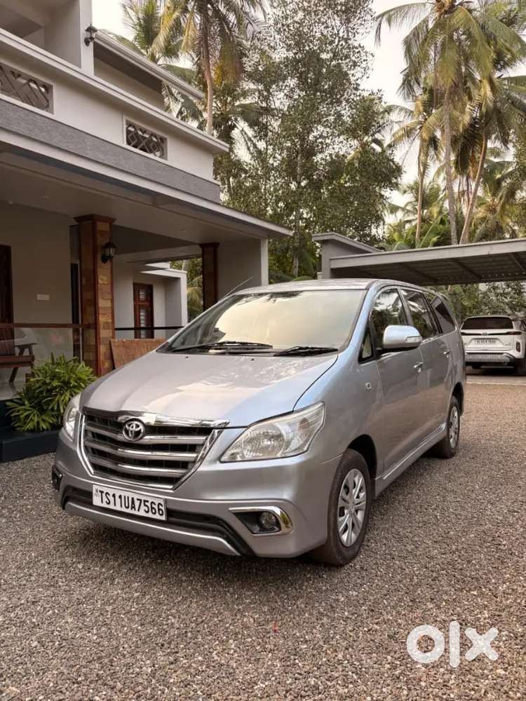 Toyota Innova 2016 Diesel Well Maintained. No Pending Workes