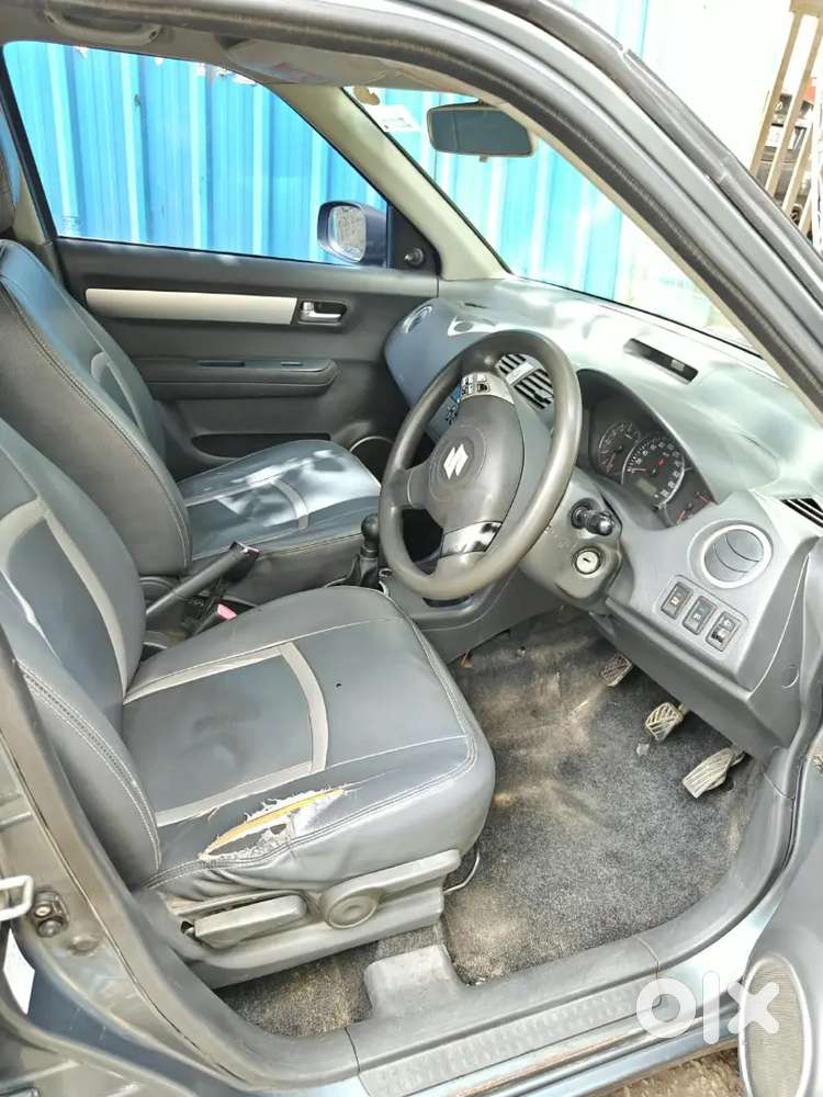 Maruti Suzuki Swift Zxi 2010