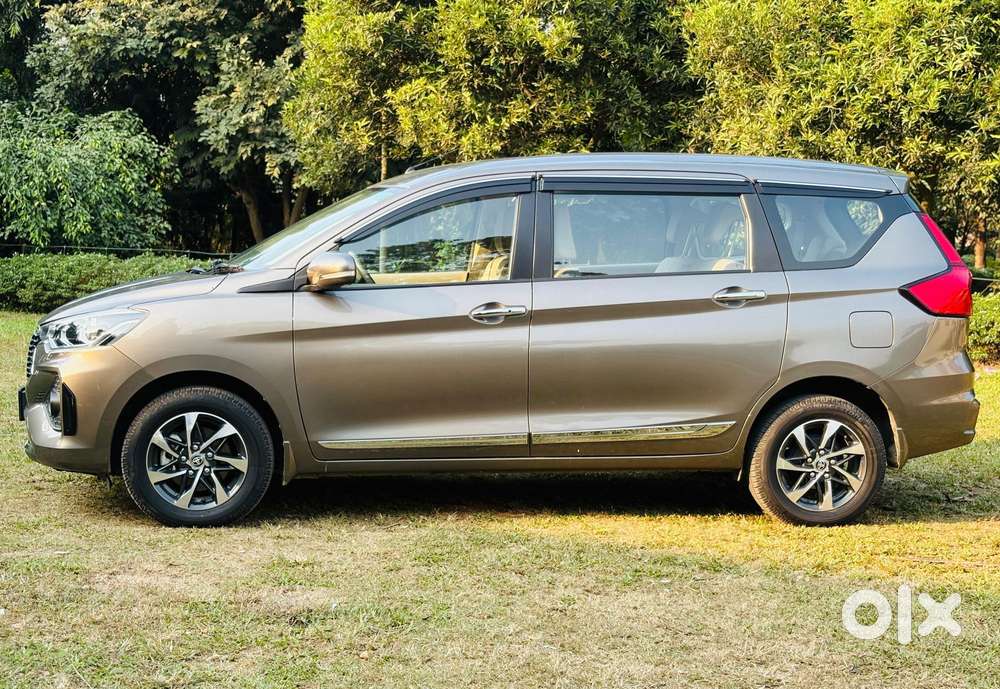 Toyota Rumion V Mt, 2024, Petrol