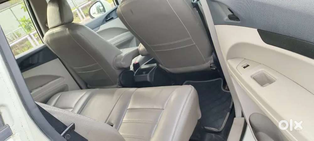 Mahindra Marazzo 2020mnf 2021 Registration Diesel 95000 Km Driven