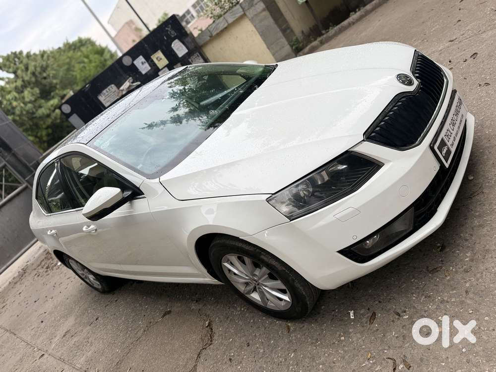 Skoda Octavia Elegance 2.0 Tdi At, 2014, Diesel