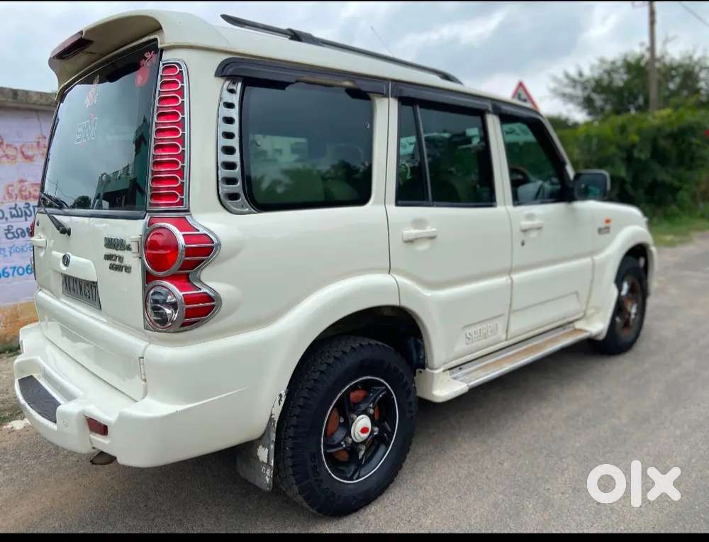 Mahindra Scorpio 2010 Diesel Manual 2nd Owner